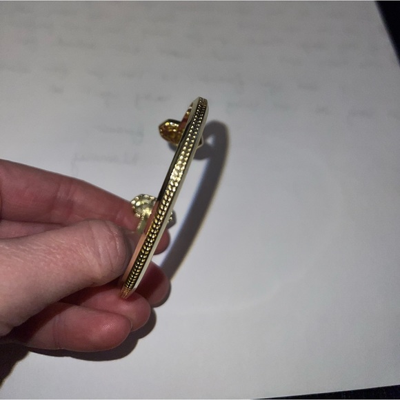 Kendra Scott bracelet! - Picture 3 of 5